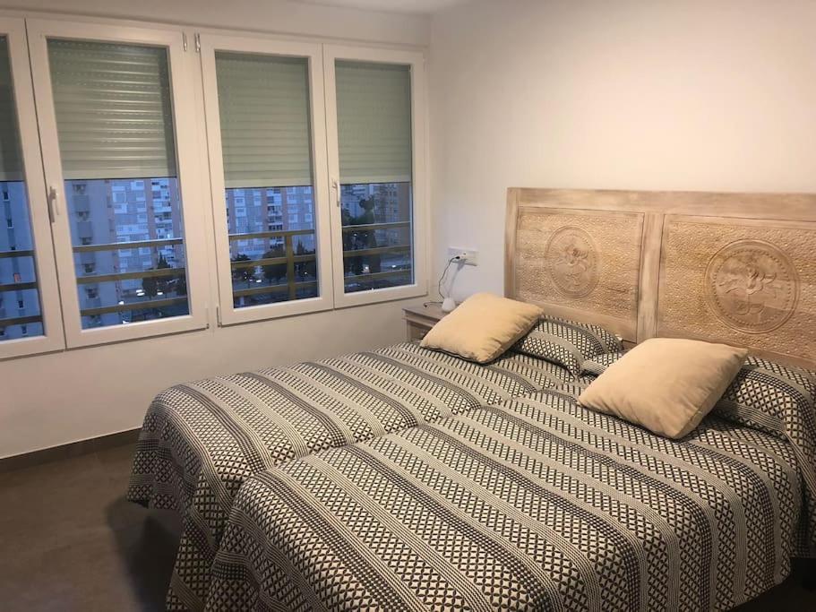 Estupendo Apartamento Recien Reformado Διαμέρισμα Μπένιντορμ Εξωτερικό φωτογραφία