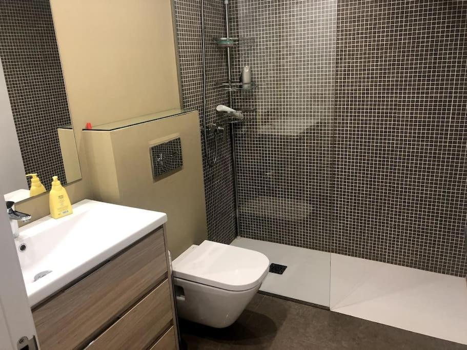 Estupendo Apartamento Recien Reformado Διαμέρισμα Μπένιντορμ Εξωτερικό φωτογραφία